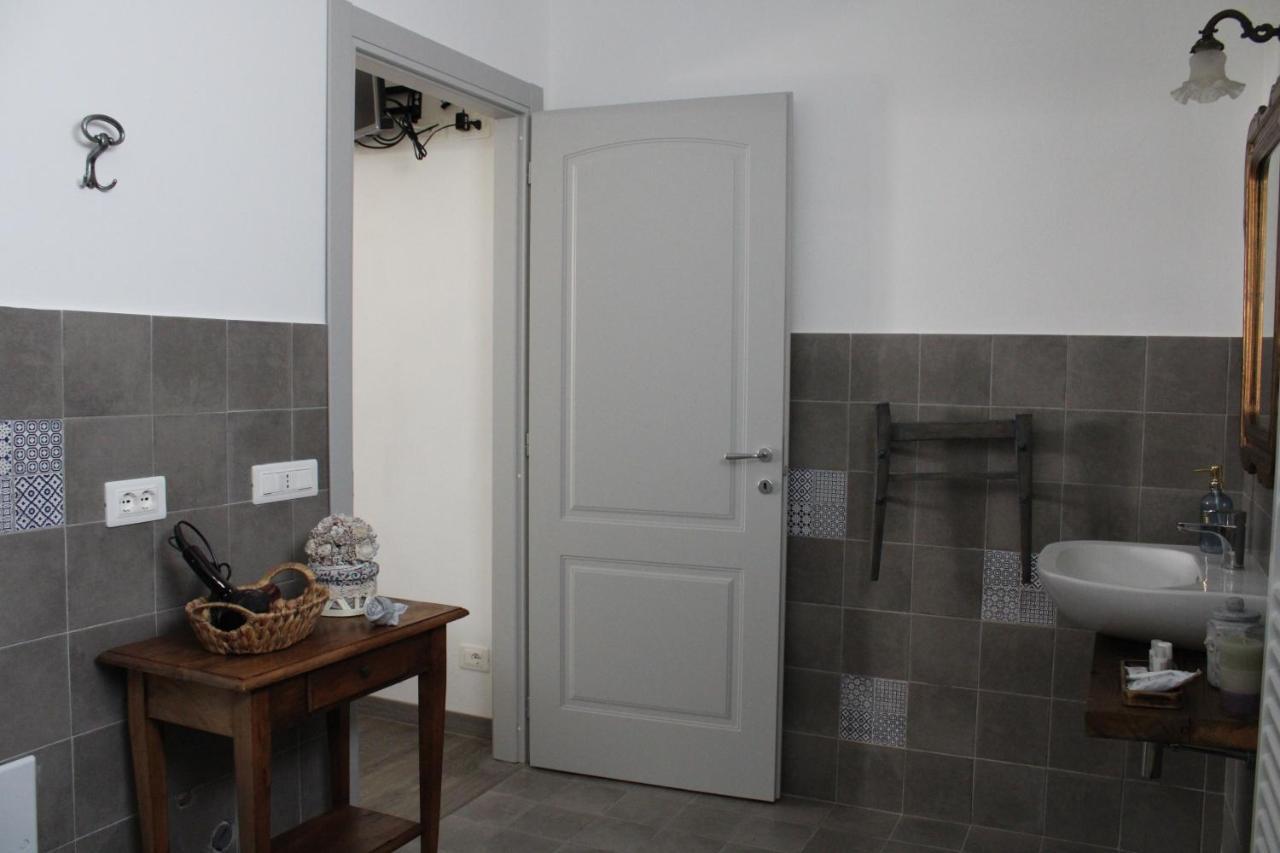 Hotel Praga Serravalle Scrivia Esterno foto